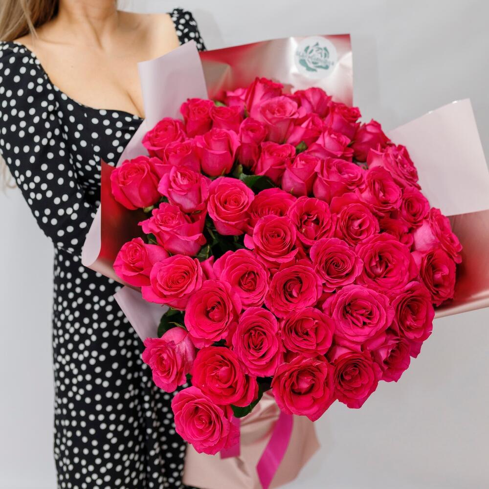 Букет из 51 розовой метровой розы